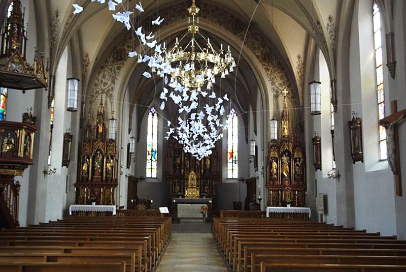 Innenraum der Pfarrkirche St. Georg